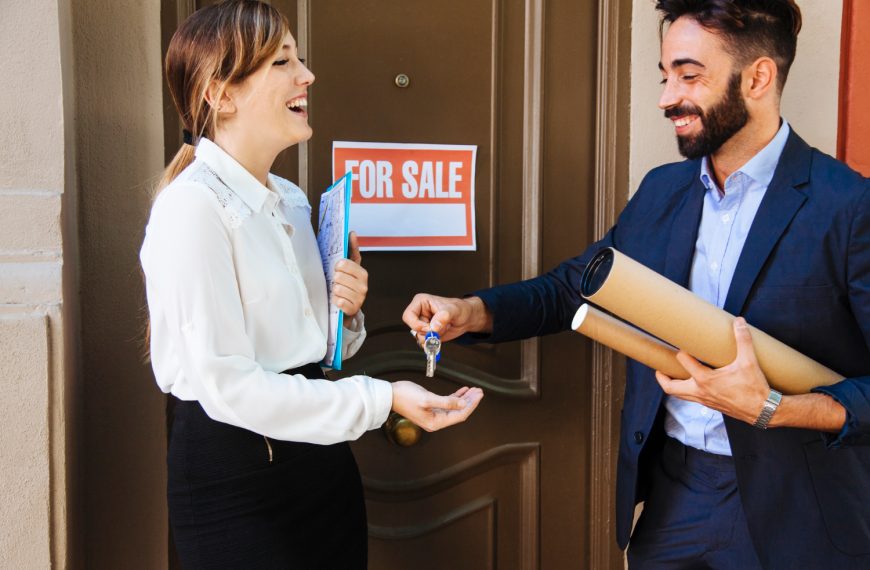 Empowering Homebuyers: The Personalized Advantage of Our Mortgage Broker Service
